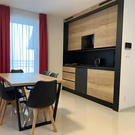 Pod Klinovcem Apartment